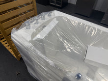 52" x 30" Walk-In Bathtub with Inswing Door & Shower Sprayer! (BRAND NEW - LEFT SIDE!)