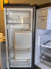 Hisense 25.4-cu ft French Door Refrigerator with Dual Ice Maker (Fingerprint Resistant Stainless Steel) ENERGY STAR! (NEW - SCRATCHED)