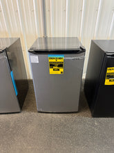 Magic Chef 4.5 cu. ft. Mini Fridge with True Freezer in Stainless Look! (BRAND NEW)