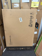 Delta Children Spencer 6-in-1 Convertible Crib!! NEW IN BOX!!