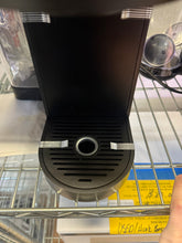 Keurig K-Supreme Single Serve K-Cup Pod Coffee Maker Black!! BRAND NEW!!
