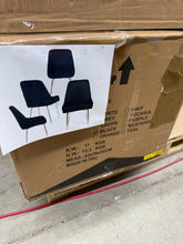 Maulsby Tufted Velvet Dining Chair