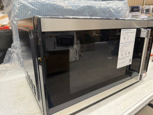 Hamilton Beach 1.1 cu ft CounterTop Microwave Oven, 1000 Watts, Stainless Steel!! BRAND NEW - OUT OF BOX!