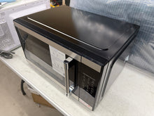 Hamilton Beach 1.1 cu ft CounterTop Microwave Oven, 1000 Watts, Stainless Steel!! BRAND NEW - OUT OF BOX!