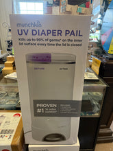 Munchkin UV Diaper Pail - White!! NEW IN BOX!!
