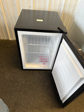 Cowsar 17.52 in W 2.1 cu. ft. Manual Defrost Chest Freezer in Stainless look Silver Garage Ready! (NEW)