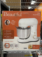 Beautiful 3.5 Qt Stand Mixer, White Icing with Flat Beater, Dough Hook, Balloon Whisk, White Icing! (NEW)