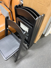 Vinyl Padded Stackable Folding Chair Folding Chair Set (Set of 4)! (BRAND NEW)