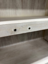Alaya Solid Oak Wood Display Stand! (BRAND NEW - MINOR SCRATCHES)