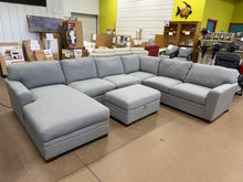 Thomasville Langdon Fabric Sectional with Chaise and Storage Ottoman, Gray! (BRAND NEW)