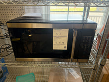 Hamilton Beach 1.1 cu ft CounterTop Microwave Oven, 1000 Watts, Stainless Steel!! BRAND NEW