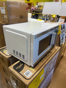 Hamilton Beach 1.1 cu ft Countertop Microwave Oven in White and Stainless Steel Color, Sensor Cook!! NEW OUT OF BOX!!