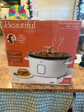 Beautiful 6 Quart Programmable Slow Cooker, White Icing by Drew Barrymore!! NEW IN BOX!!