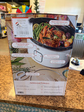Beautiful 6 Quart Programmable Slow Cooker, White Icing by Drew Barrymore!! NEW IN BOX!!