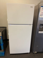 Vissani 18 cu. ft. Top Freezer Refrigerator, Garage Ready in White!! BRAND NEW(MINOR DENT FROM SHIPPING)!!