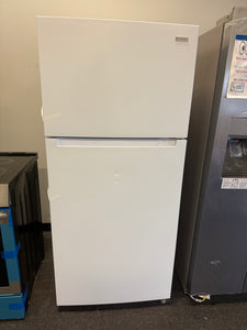 Vissani 18 cu. ft. Top Freezer Refrigerator, Garage Ready in White!! BRAND NEW(MINOR DENT FROM SHIPPING)!!