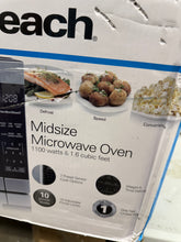 Hamilton Beach 1.6 Cu ft Sensor Cook Countertop Microwave Oven in Stainless Steel!! NEW OUT OF BOX!!