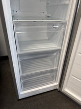 Hisense 10.2 cu. ft. Garage Ready Frost Free Convertible Upright Freezer with Seal Break Handle! (BRAND NEW - SCRATCH/DENT)