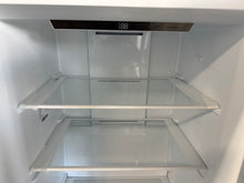 HISENSE 17 CU. FT. CONVERTIBLE UPRIGHT FREEZER / REFRIGERATOR! (NEW - SCRATCH/DENT)