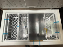Vissani 8.8 cu. ft. Manual Defrost Convertible Chest Freezer with LED Light in White Powered by Hubspace!! BRAND NEW(MINOR DENTS FROM SHIPPING)!!