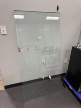 Rectangle Glass Top! (NEW - HAS STUDS)