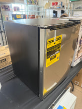Vissani 2.6 cu. ft. Mini Refrigerator in Stainless Steel, ENERGY STAR!! BRAND NEW!!