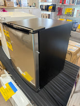 Vissani 2.6 cu. ft. Mini Refrigerator in Stainless Steel, ENERGY STAR!! BRAND NEW!!