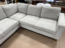 Thomasville Dillard Convertible Sleeper Sectional! (NEW & ASSEMBLED!)