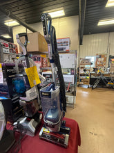 Shark Bagless Corded HEPA Filter Upright Vacuum Cleaner with DuoClean PowerFins HairPro and Odor Neutralizer Tech!! LIGHTLY USED, VERY CLEAN(MISSING ACCESSORIES & ODOR TECH CAP)!!