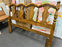 Queen headboard & rails bedframe system! (USED)