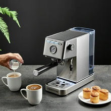 Farberware Espresso Machine, 15 Bar, Silver, Stainless Steel, Steam Wand! (USED - WORKS GREAT!)