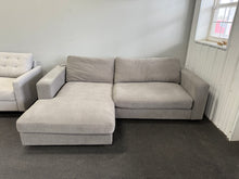 Henredon Essex Hill Sofa Chaise