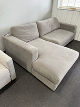 Henredon Essex Hill Sofa Chaise
