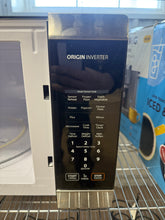 Toshiba 2.2 cu. ft. Countertop Microwave Oven, 1200 Watts, Stainless Steel