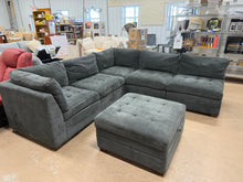 Thomasville Tisdale 6PC Fabric Sofa with Storage Ottoman!! (DEPARTMENT STORE RETURN)
