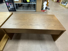 Whitlee Lift-Top Coffee Table