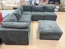 Thomasville Tisdale 6PC Fabric Sofa with Storage Ottoman!! (DEPARTMENT STORE RETURN)