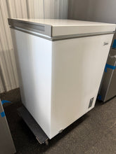 Midea Convertible 5 Cu Ft Chest Freezer, White! (NEW)