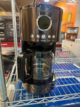 Cuisinart 12 Cup Coffeemaker , Stainless Steel Black! LIGHTLY USED, VERY CLEAN(TESTED WORKS GREAT)!!