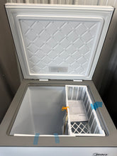 Midea Convertible 5 Cu Ft Chest Freezer, White! (NEW)