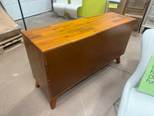 LECY Acacia Legacy Solid Wood Dresser with 6 Drawers Double Dresser