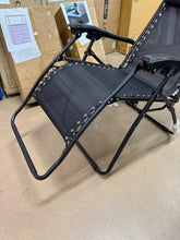 Zero Gravity Outdoor Portable Folding Lounge Chair Black! (BRAND NEW - SINGLE CHAIR!)
