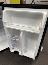 Kenmore 2.5 cu-ft Refrigerator