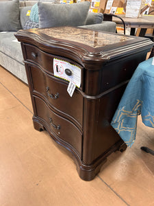 Picket House Tomlyn Nightstand! (NEW - CHIPPED)