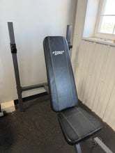 FITNESS GEAR ADJUSTABLE WEIGHT BENCH W/ RACK & LEG DEVELOPER! ! (USED)