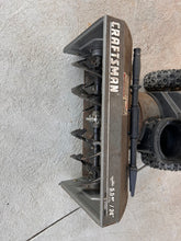 HANDY MAN SPECIAL - USED CRAFTSMAN 24” SNOW BLOWER! 

-(FINAL SALE - SOLD AS IS - NO RETURNS)