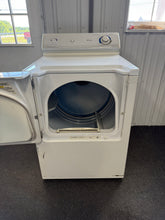 Maytage Electric Dryer! (USED - WORKS GREAT)