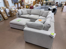 THOMASVILLE LOWELL 6-PIECE MODULAR SECTIONAL!! - DEPARTMENT STORE FLOOR DISPLAY MODEL! WE DO NOT SHIP!