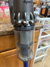 Dyson V11 Torque Drive Cordless Vacuum + LOTS OF ATTACHMENTS!! (USED - WORKS GREAT!) (WE DO NOT SHIP)