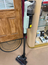 Tineco GO PET! (USED - WORKS GREAT - NO ACCESSORIES!)